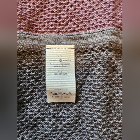 Lululemon Heart Opener Scarf - Picture 3 of 3